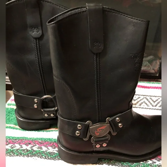 RED - WINGS 🪽BOOTS - Picture 16 of 16